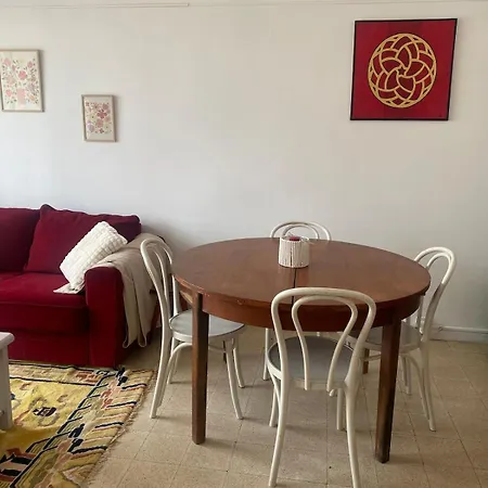 3 Near The Beaches